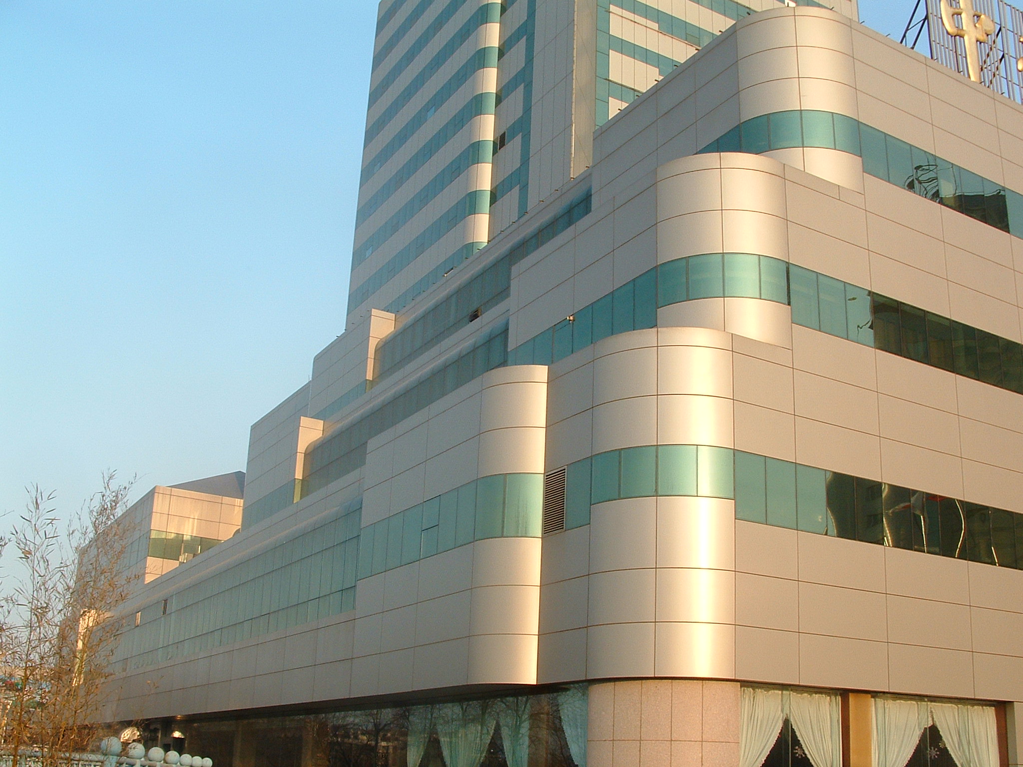 ɽ���к���Ƶ�